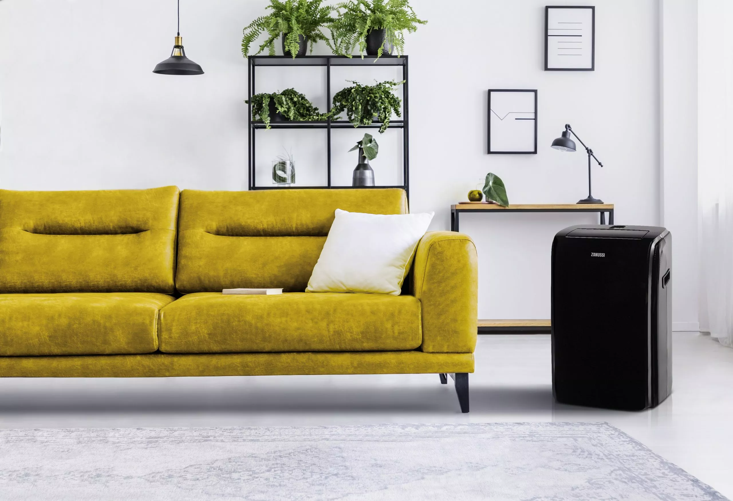 Мобильный кондиционер Zanussi ZACM-09 MS-H/N1 Black Мобильный кондиционер Zanussi ZACM-09 MS-H/N1 Black
