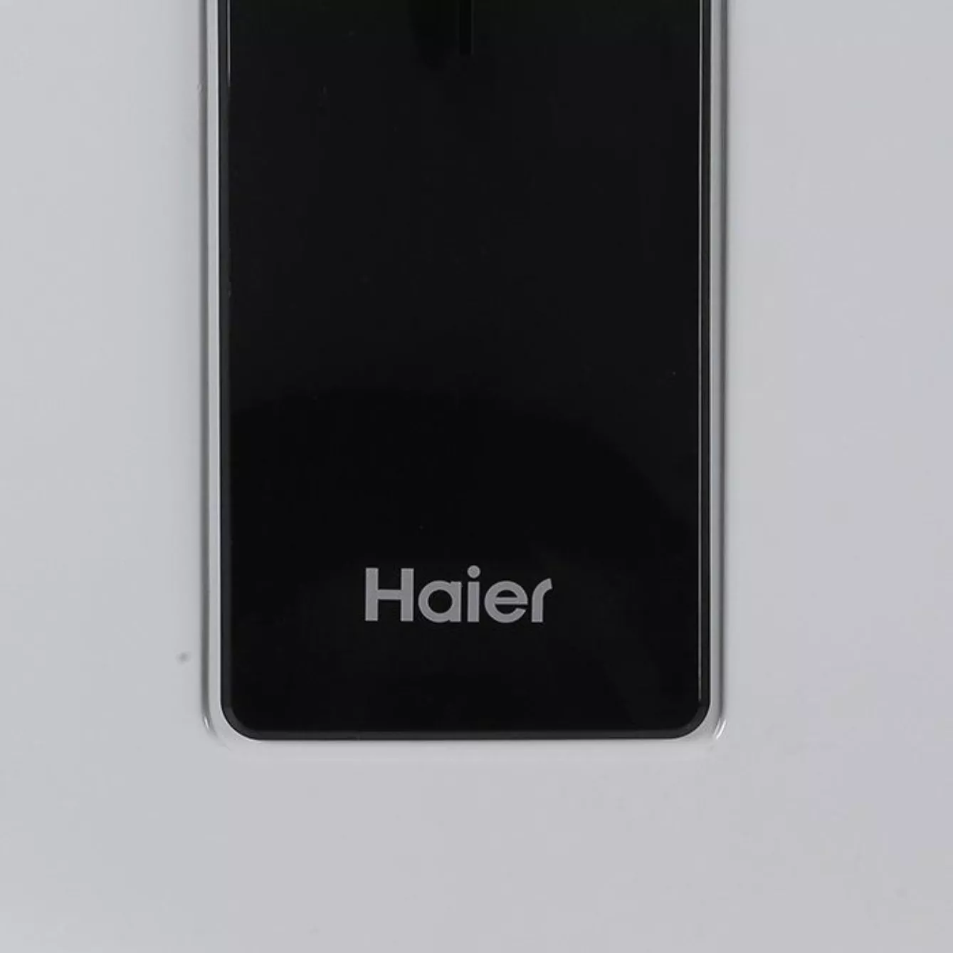 Электрический накопительный водонагреватель Haier ES15V-Q2(R) Электрический накопительный водонагреватель Haier ES15V-Q2(R)